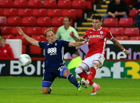 Barnsley-Forest 2-1: Βάλτε τη μπάλα μέσα
