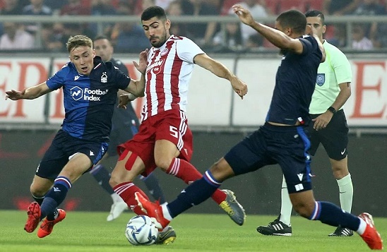 Ολυμπιακός-Forest 3-0: Ο βραχνάς των κόρνερ ξαναχτυπά