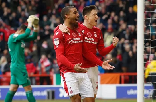 Forest-Derby 1-0: Joyeux anniversaire, Monsieur